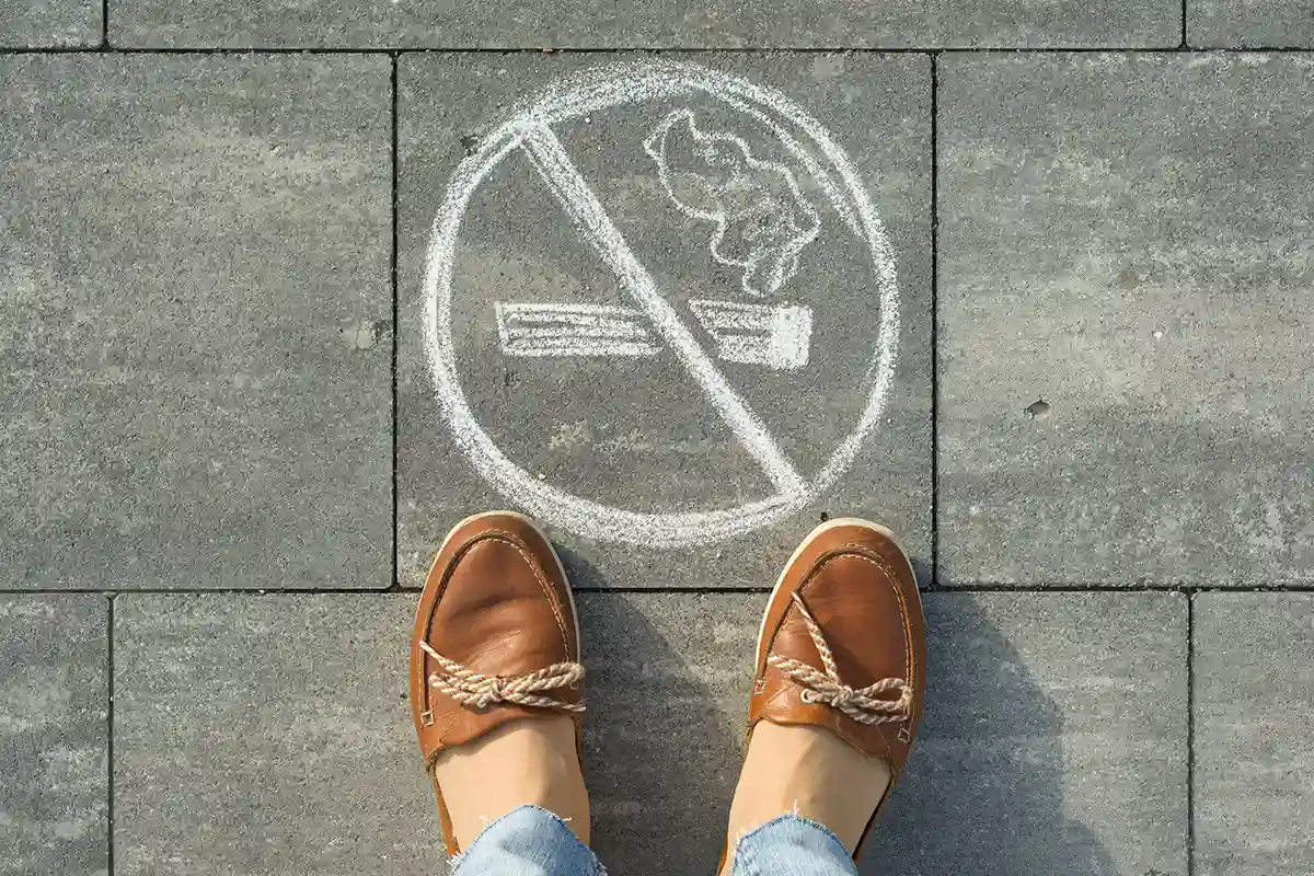 Vaping and its potential health effects with support for quitting e-cigarettes